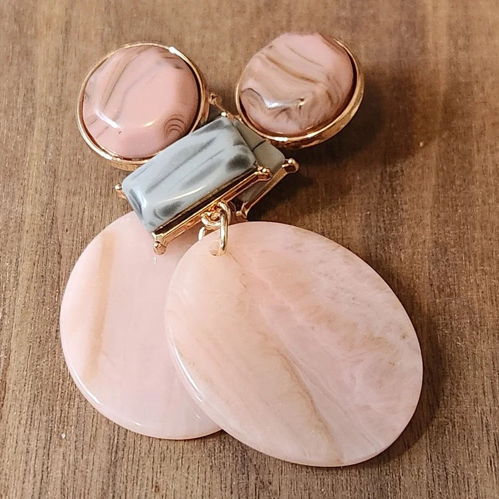 Pink Grey Marbled Resin Geometric Drop Earrings Gold Tone Statement 2.5